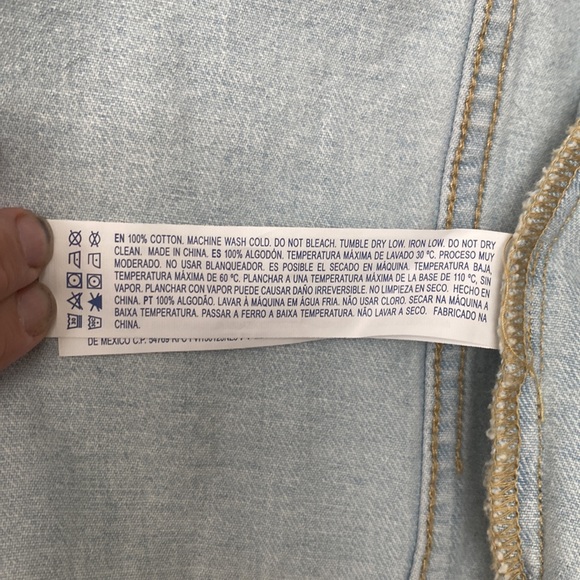 REDUCED! Girls Jean jacket - Picture 4 of 5